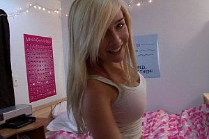 欧美大奶性爱大黑吊