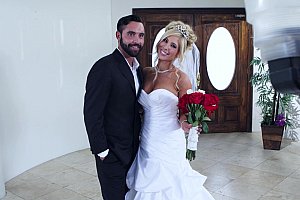 jjzzyuo旧本熟女乱伦