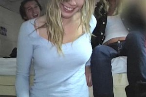 欧洲美女插插zozo