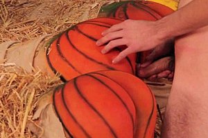 欧美群交吞精颜射