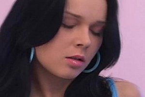 俄罗斯老女人毛茸茸大阴蒂一级黄片在线视频